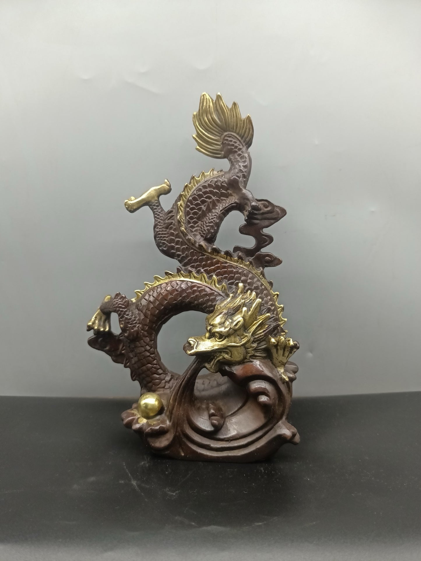 Chinese antique pure copper dragon ornaments