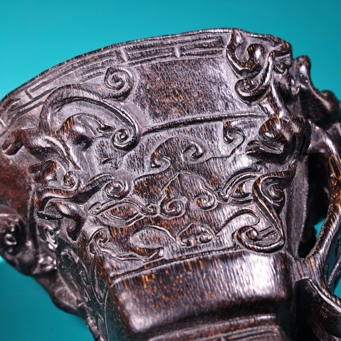 Chinese Antique High Relief Carving Rhinoceros Horn Point Carving Wine Cup