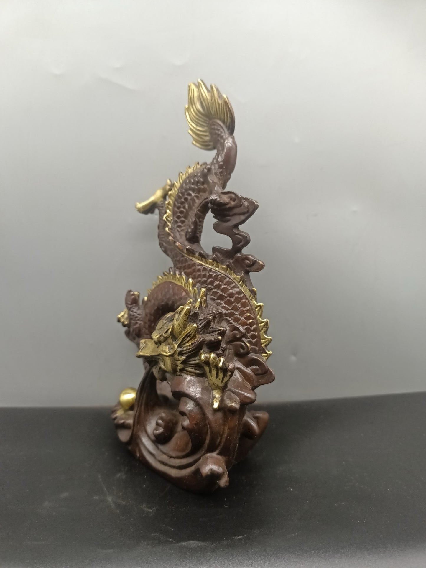 Chinese antique pure copper dragon ornaments
