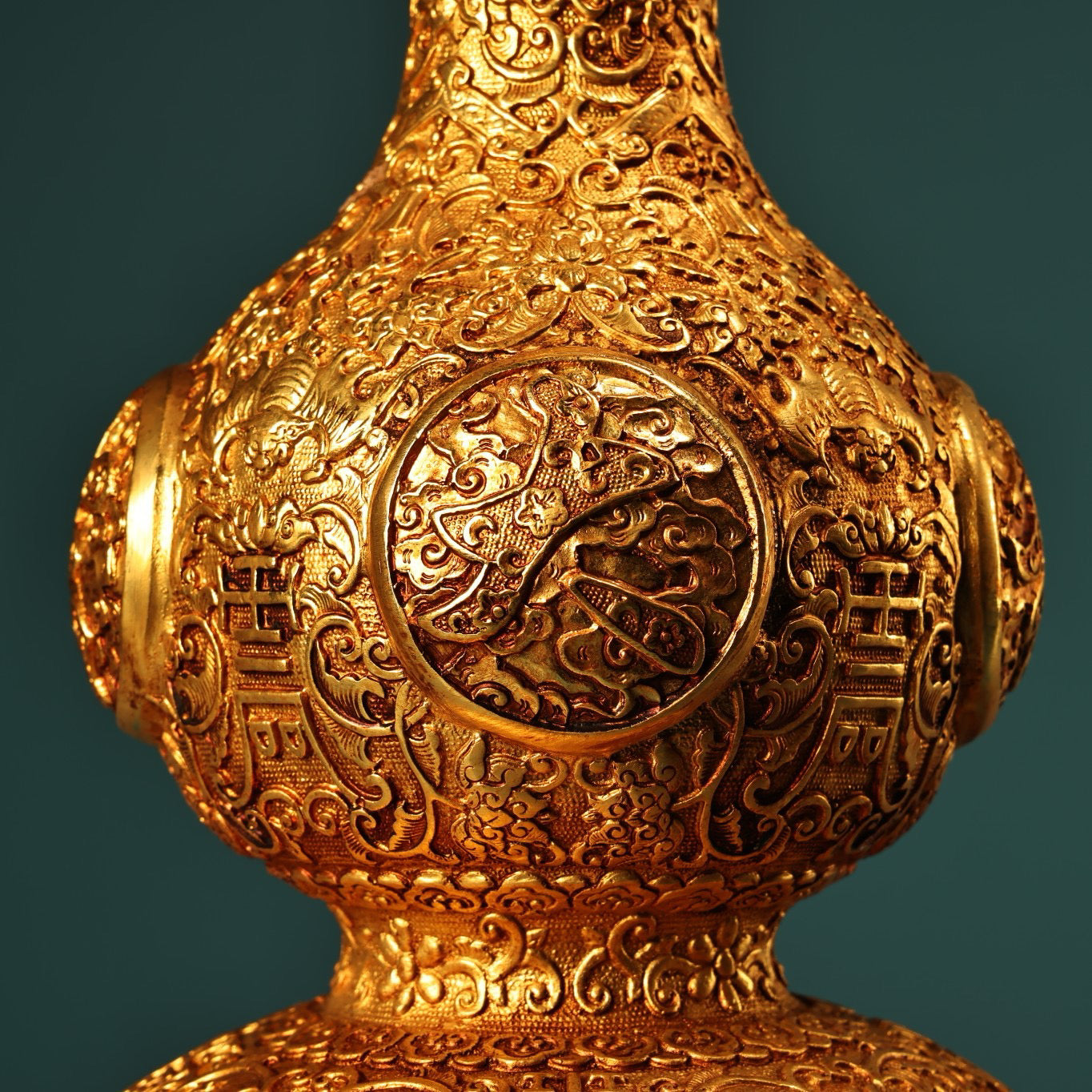 Chinese antique pure copper lucky, lucky, longevity, and happy gourd vase