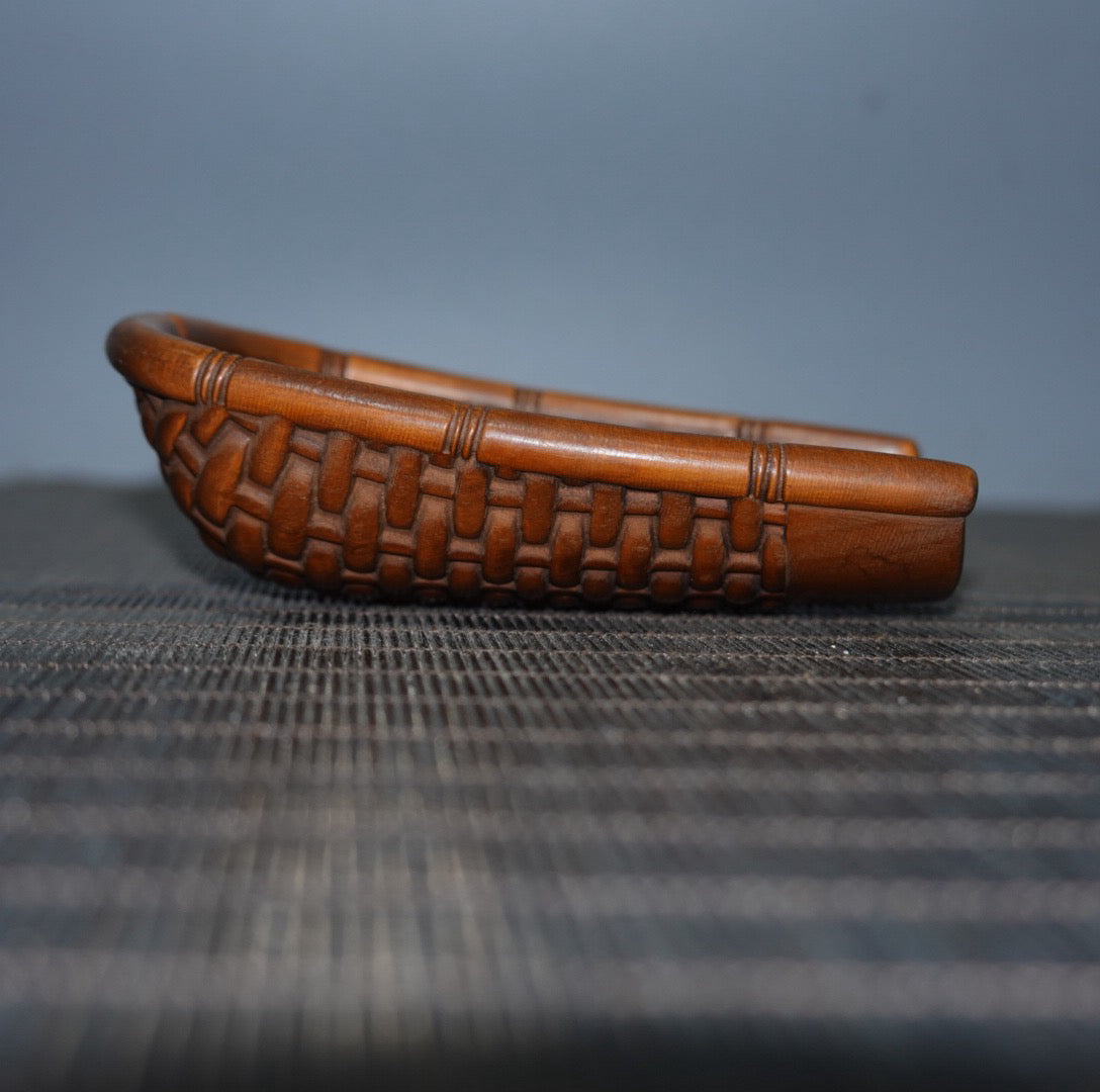 Chinese antique boxwood dustpan tea production