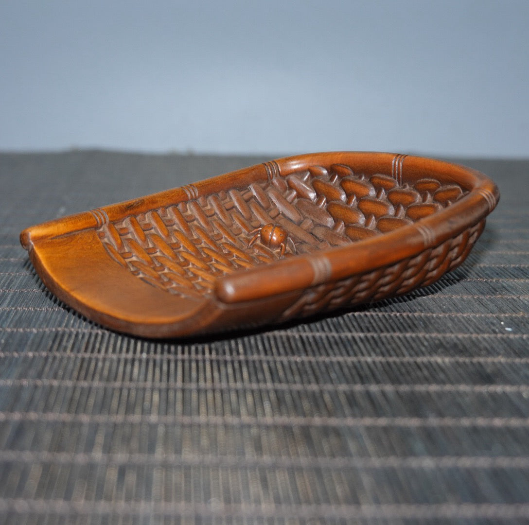 Chinese antique boxwood dustpan tea production