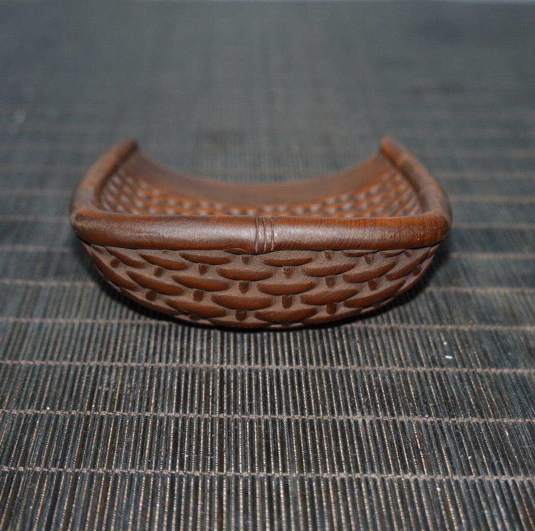 Chinese antique boxwood dustpan tea production