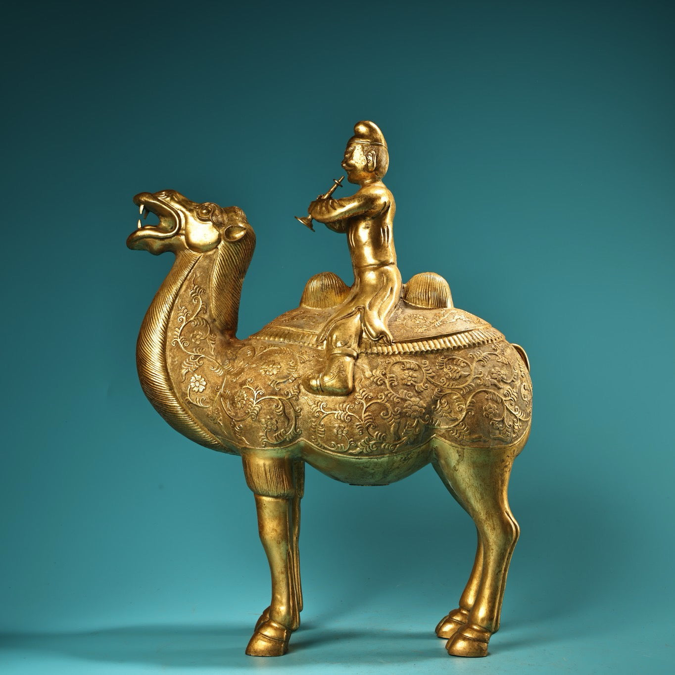 Chinese Antique Pure Copper All Copper High Relief Carving with Gilded Gold Riding Camel and Loving Brave Men