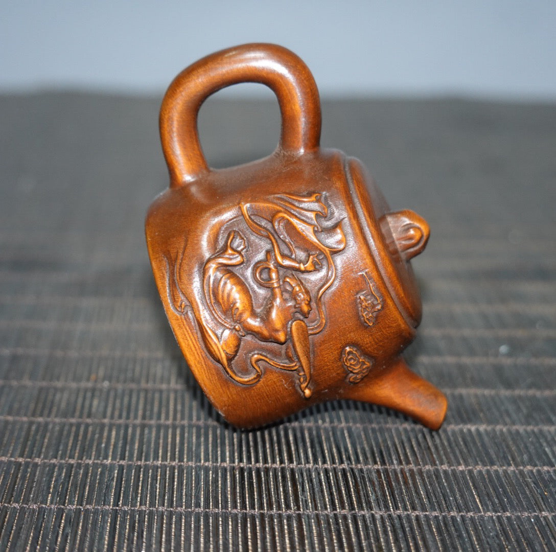 Chinese antique boxwood flying handle pot