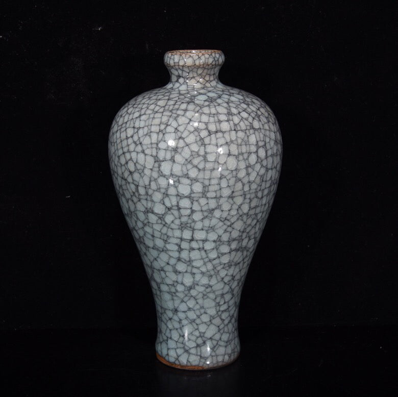 Chinese antique plum vase