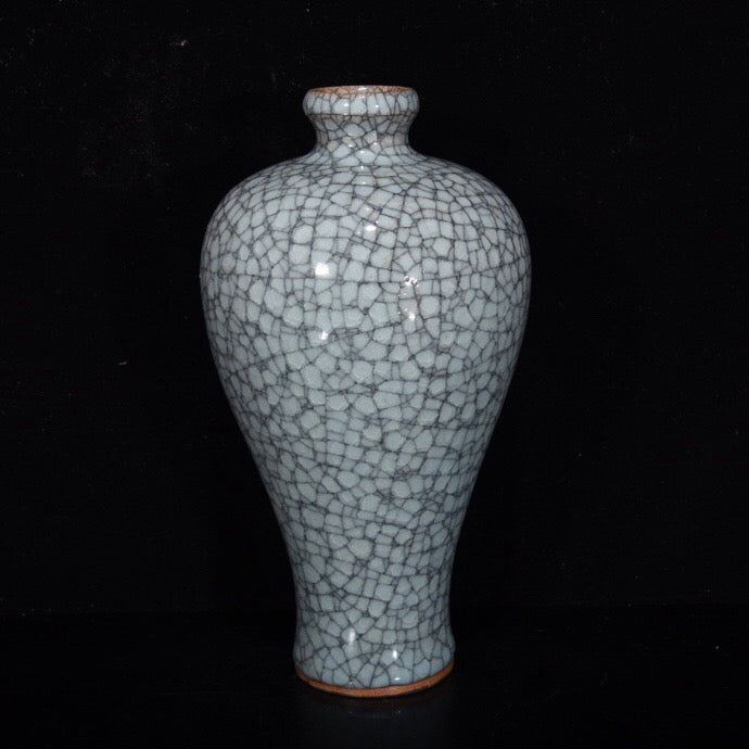 Chinese antique plum vase