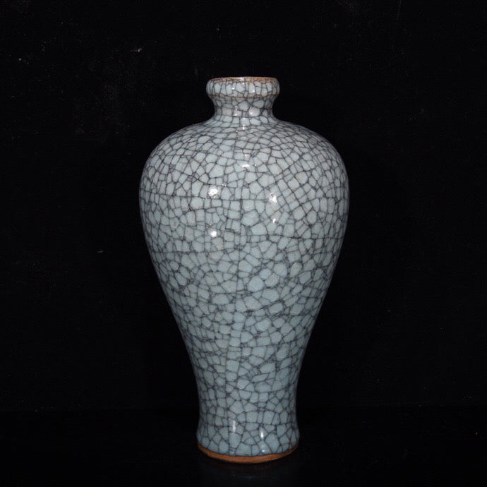 Chinese antique plum vase