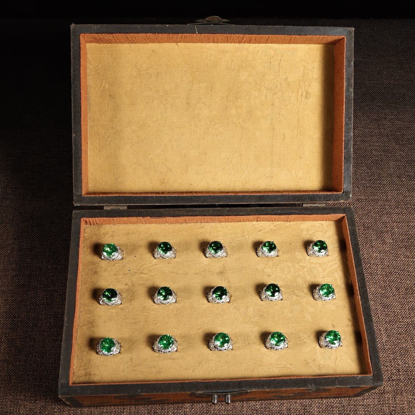 A box of Chinese antique diamond rings