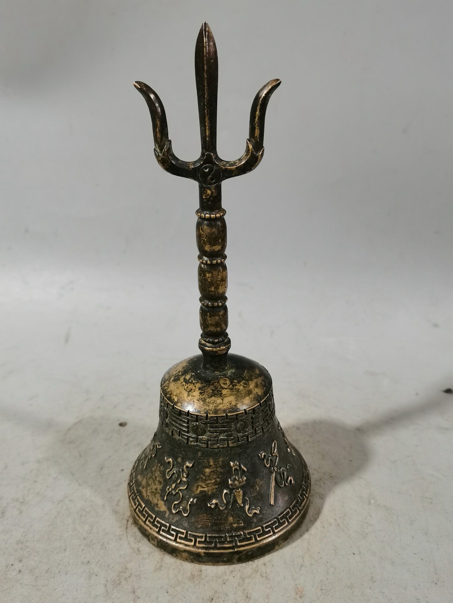 Chinese antique pure copper bell
