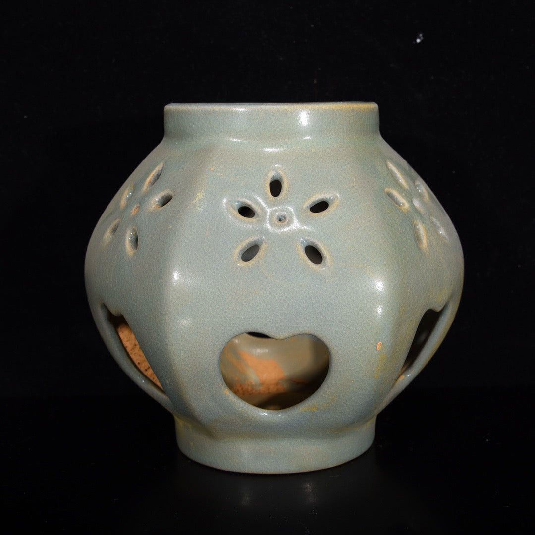 Chinese antique Ru porcelain jar