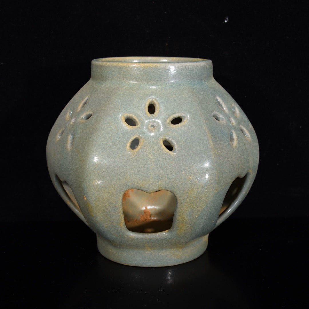 Chinese antique Ru porcelain jar