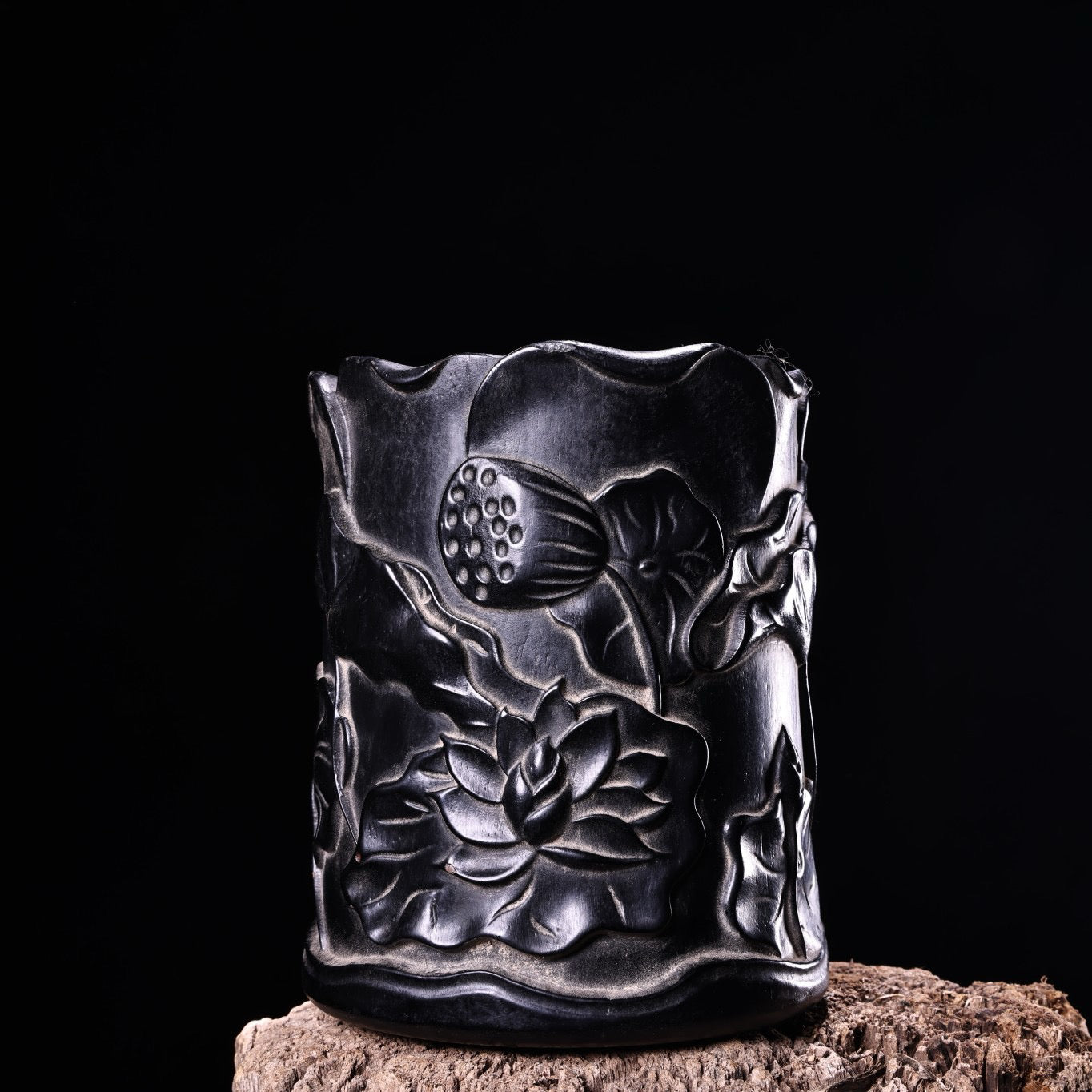 Chinese antique high relief ebony carving pen holder