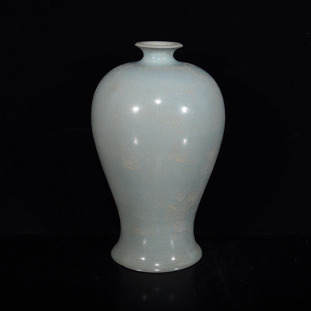 Chinese antique plum vase
