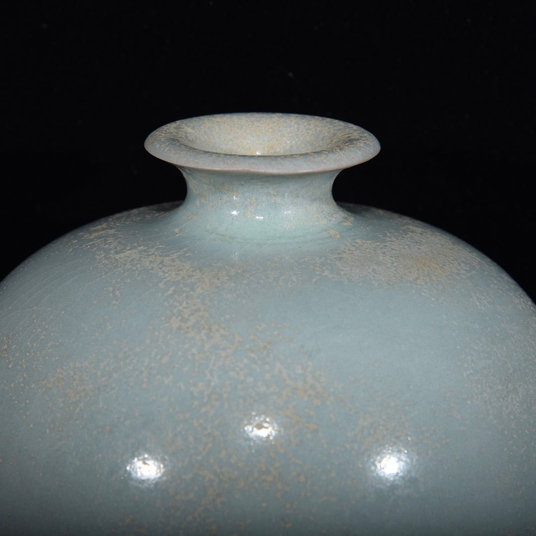 Chinese antique plum vase
