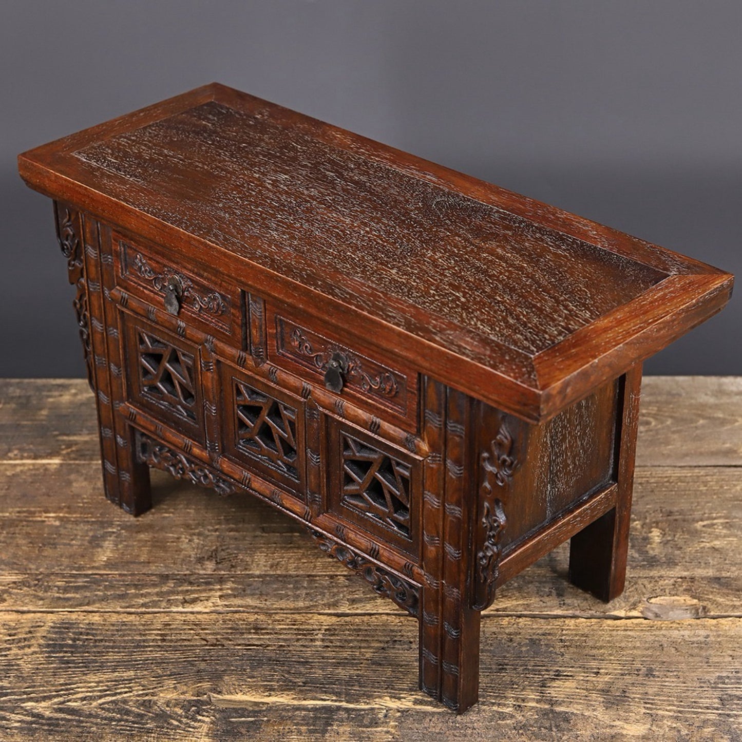 Chinese antique rosewood carved table