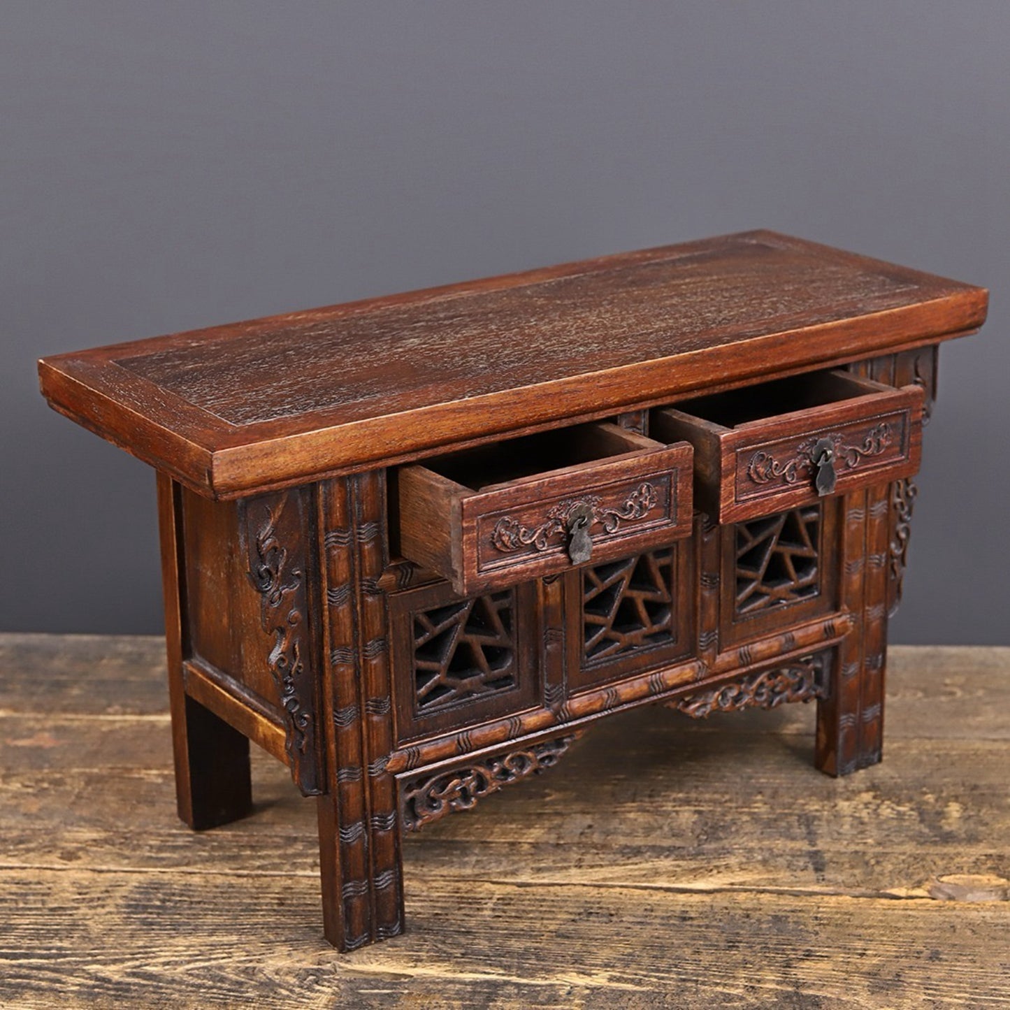 Chinese antique rosewood carved table