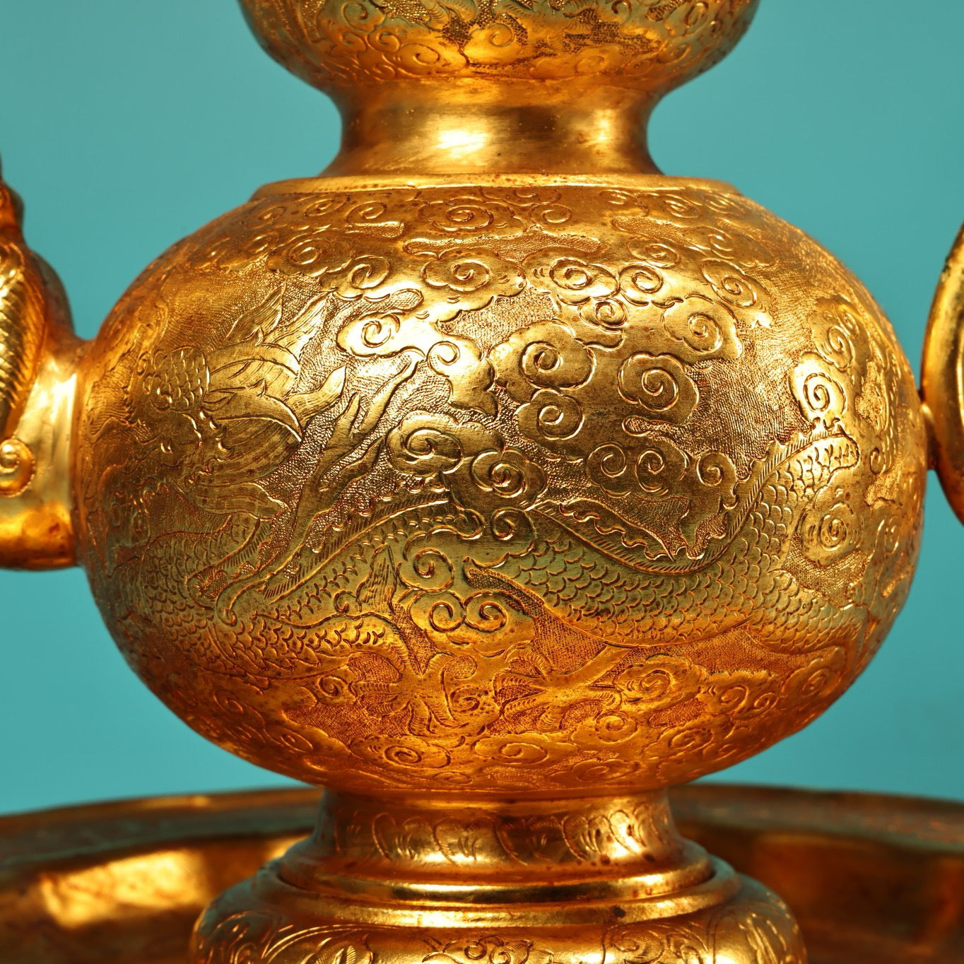 A set of Chinese antique pure copper high relief carved gourd wine pot with plates and wine utensils