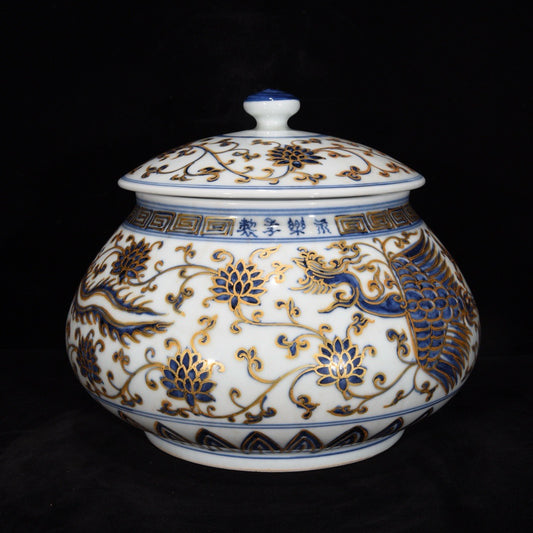 Chinese antique phoenix patterned lid jar