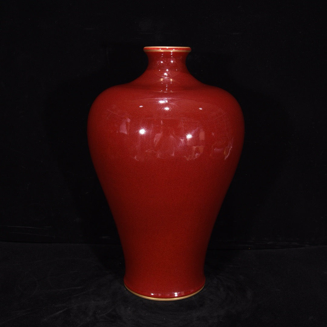 Chinese Antique Beauty Drunk Gold Bottle