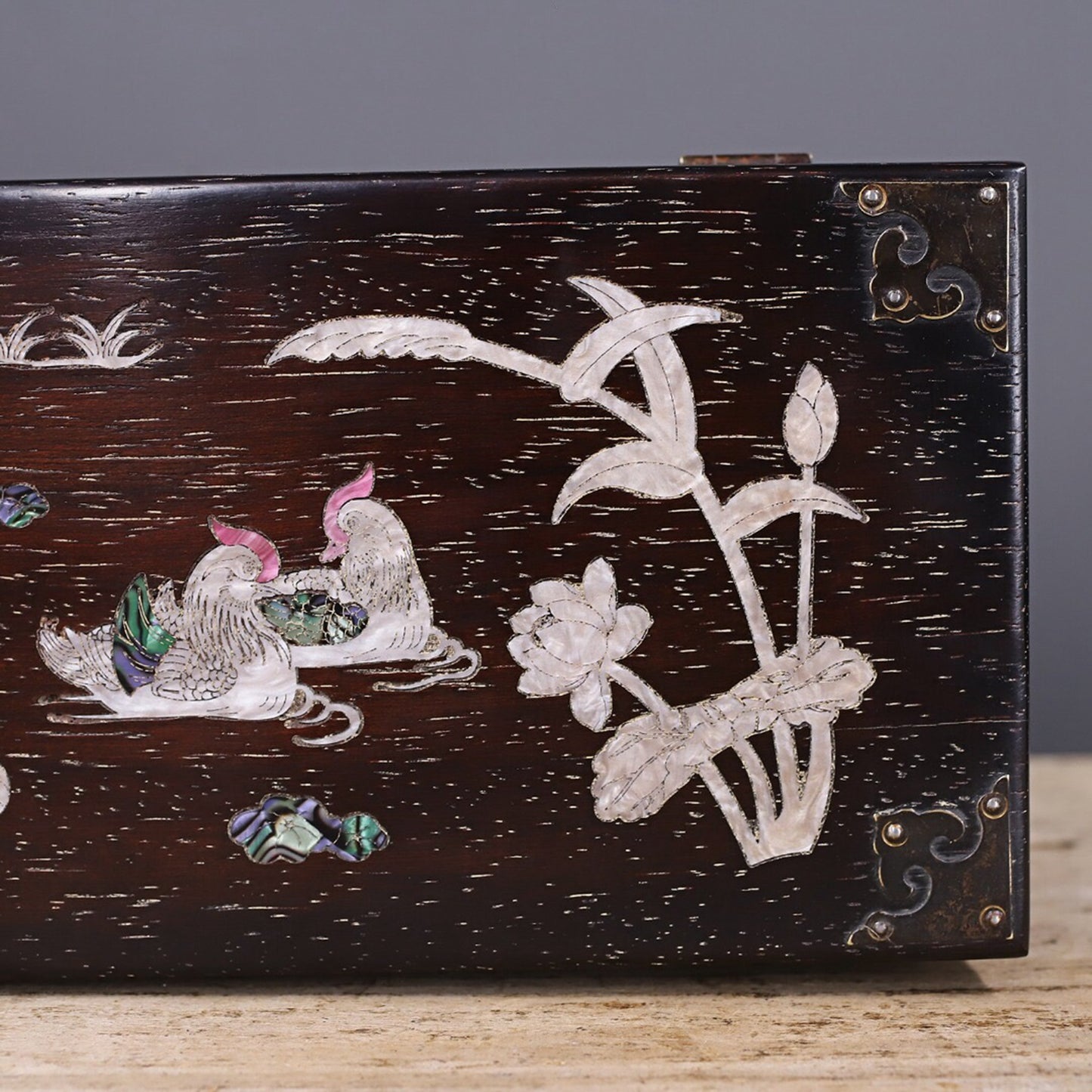 Chinese antique small leaf rosewood inlaid with shells, mandarin ducks playing in water jewelry box