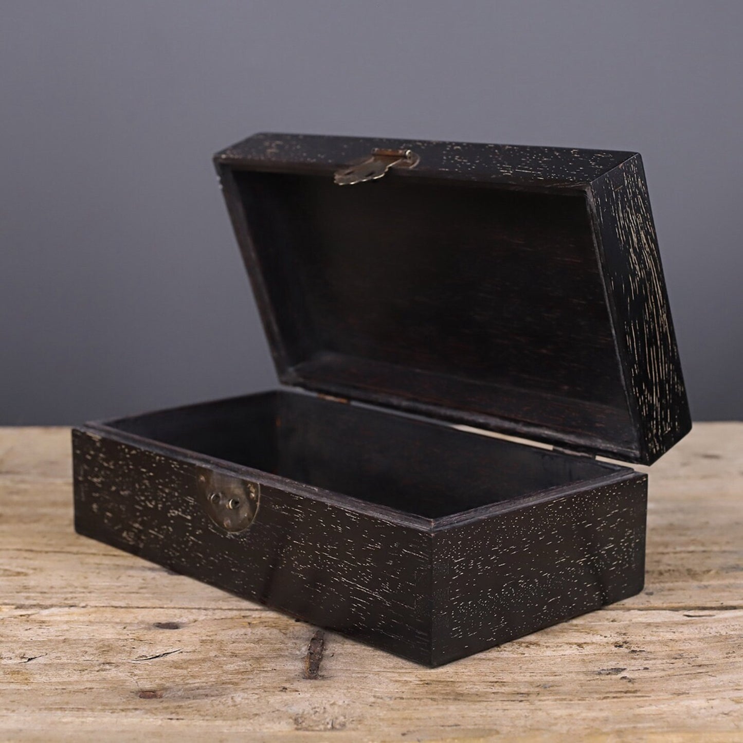 Chinese antique small leaf rosewood inlaid with shells, mandarin ducks playing in water jewelry box