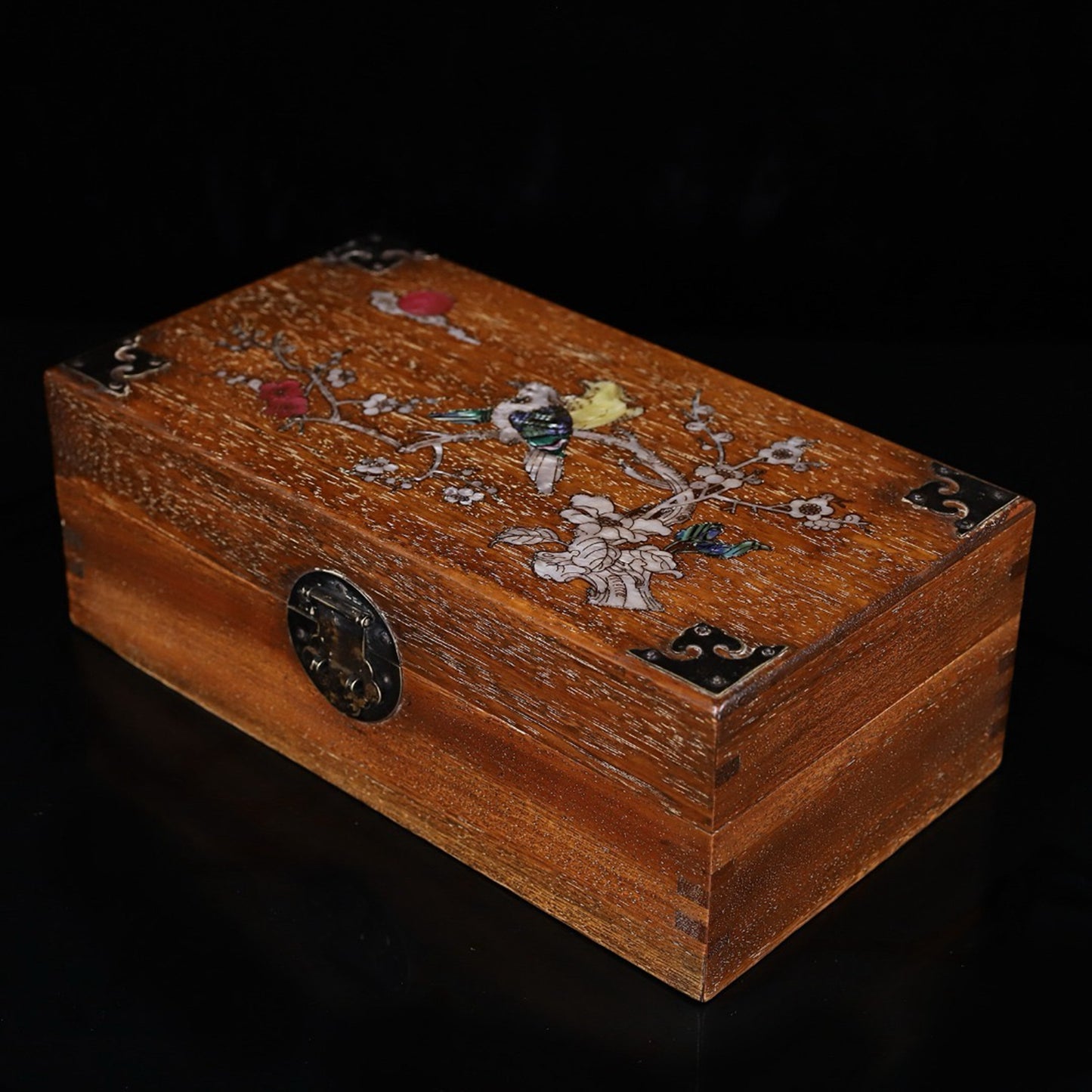 Chinese antique rosewood jewelry box