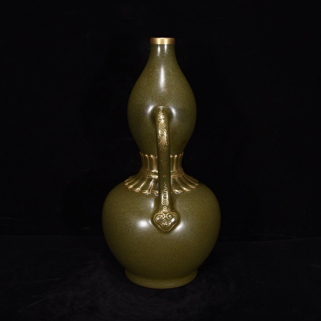 Chinese antique gourd bottle