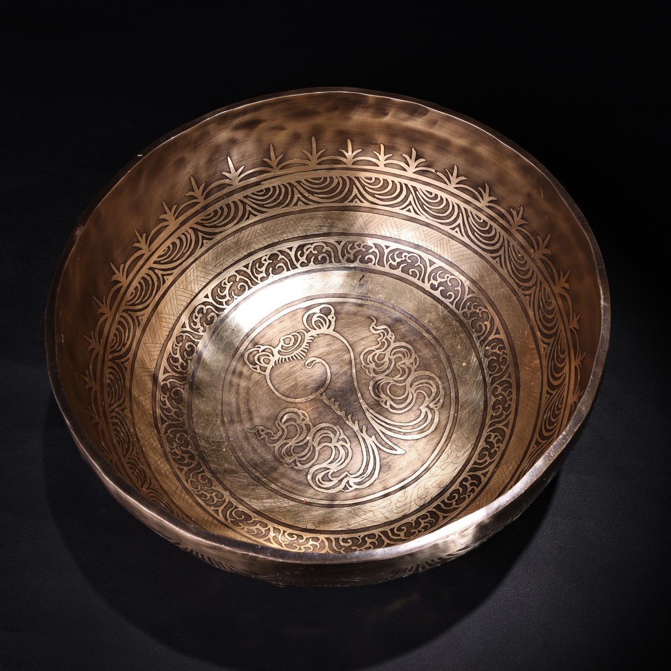 Chinese antique pure copper high relief carved Buddha sound bowl