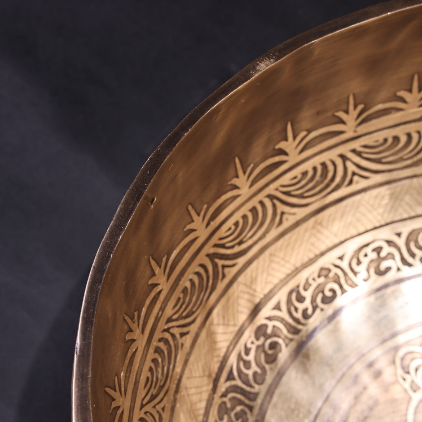 Chinese antique pure copper high relief carved Buddha sound bowl