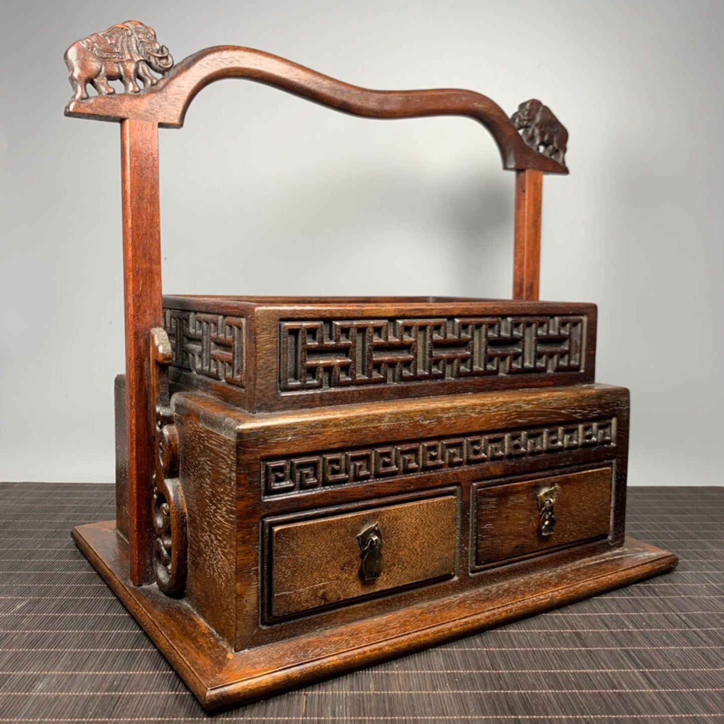Chinese antique rosewood auspicious carrying box