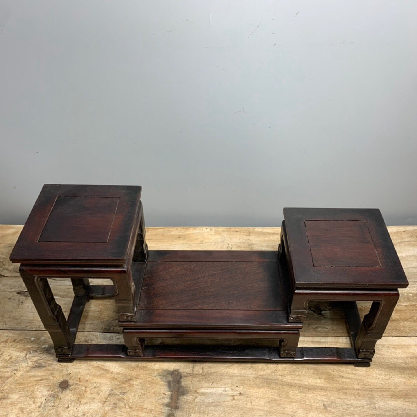 Chinese antique small leaf sandalwood antique stand