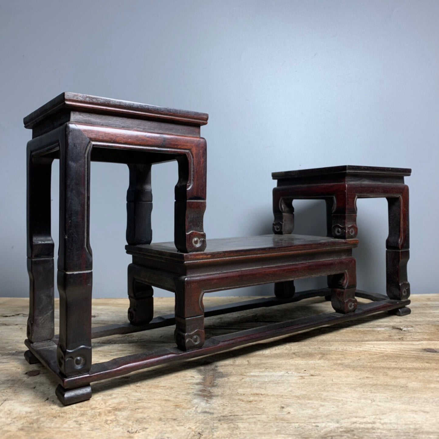 Chinese antique small leaf sandalwood antique stand