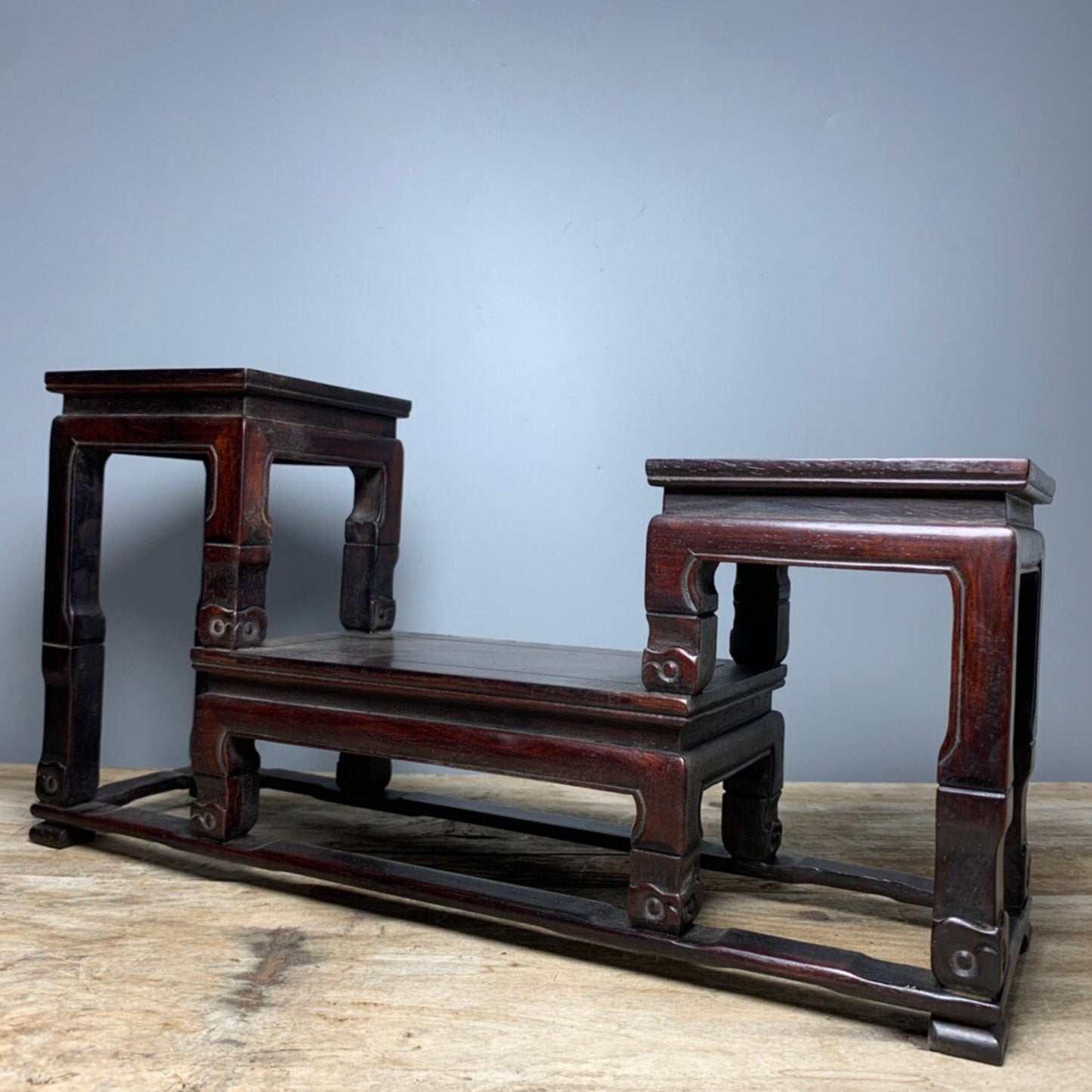 Chinese antique small leaf sandalwood antique stand