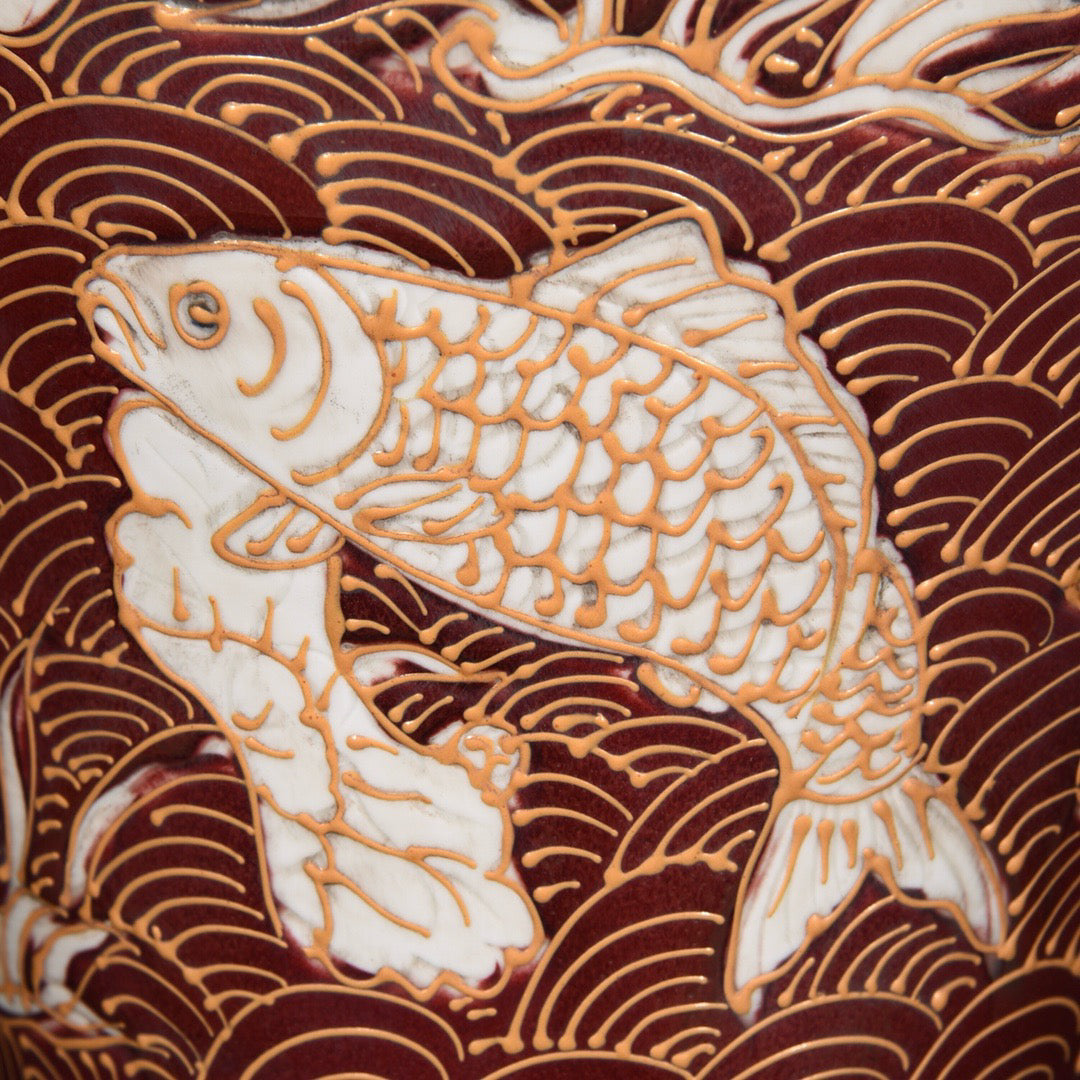 Chinese antique plum vase with golden dragon pattern