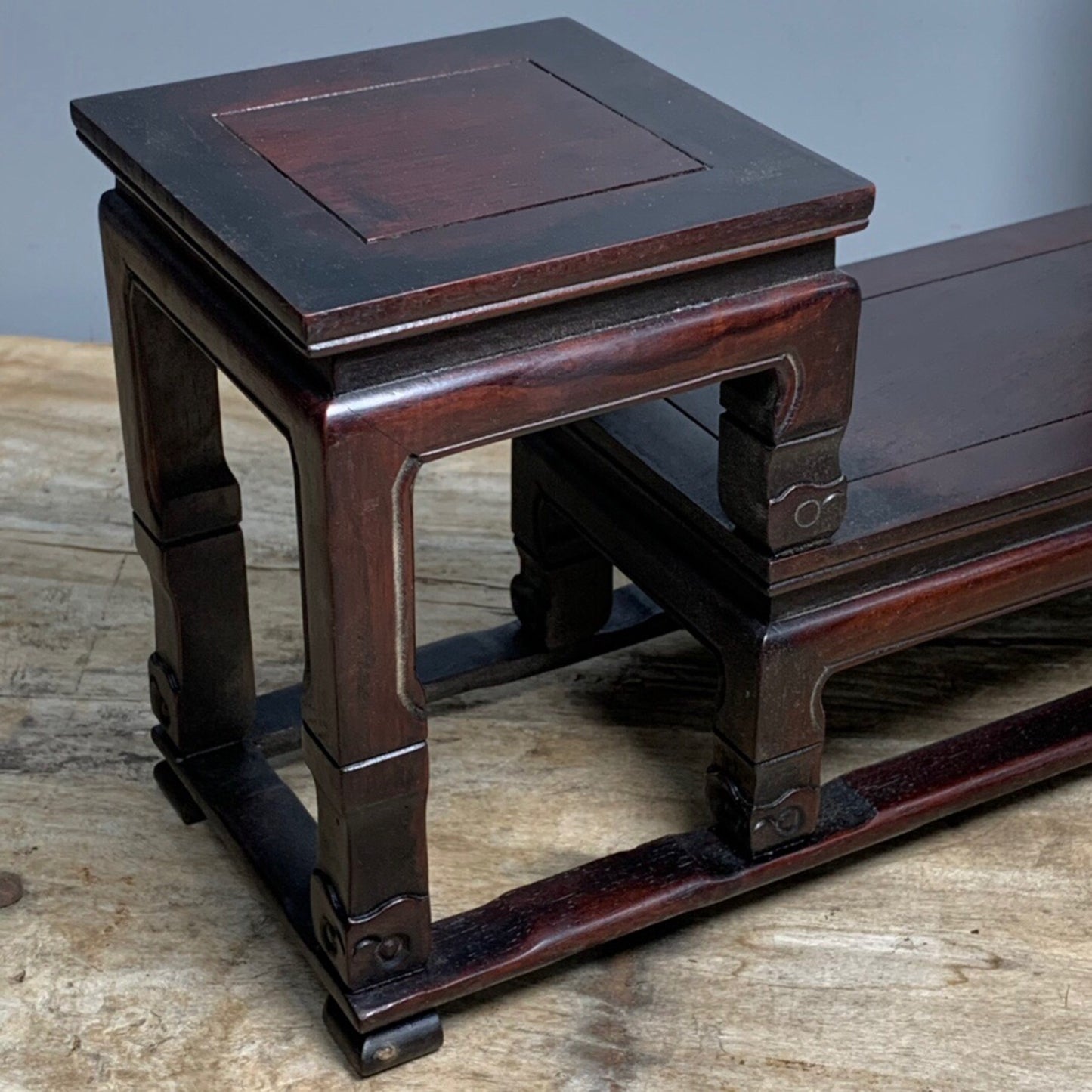 Chinese antique small leaf sandalwood antique stand