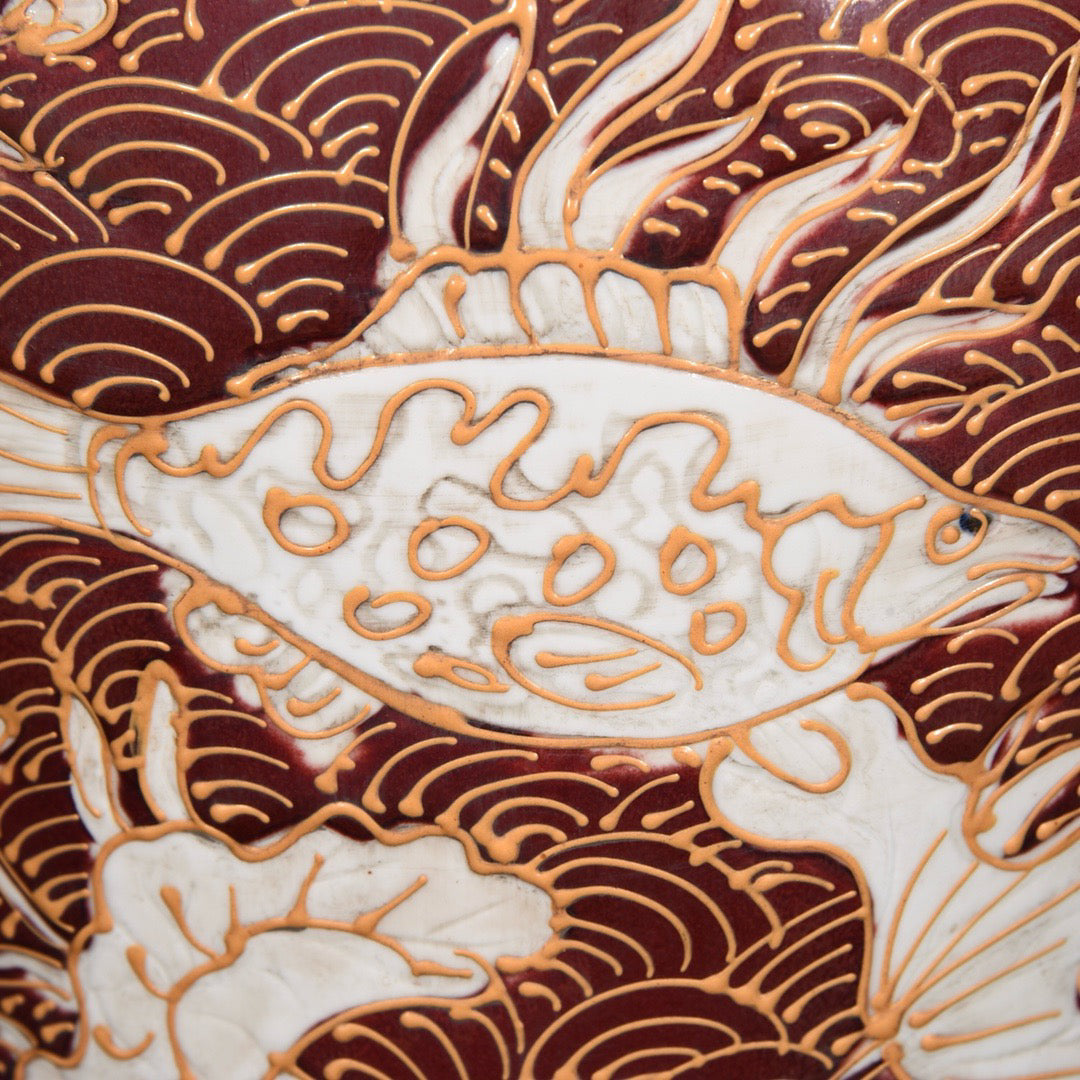 Chinese antique plum vase with golden dragon pattern