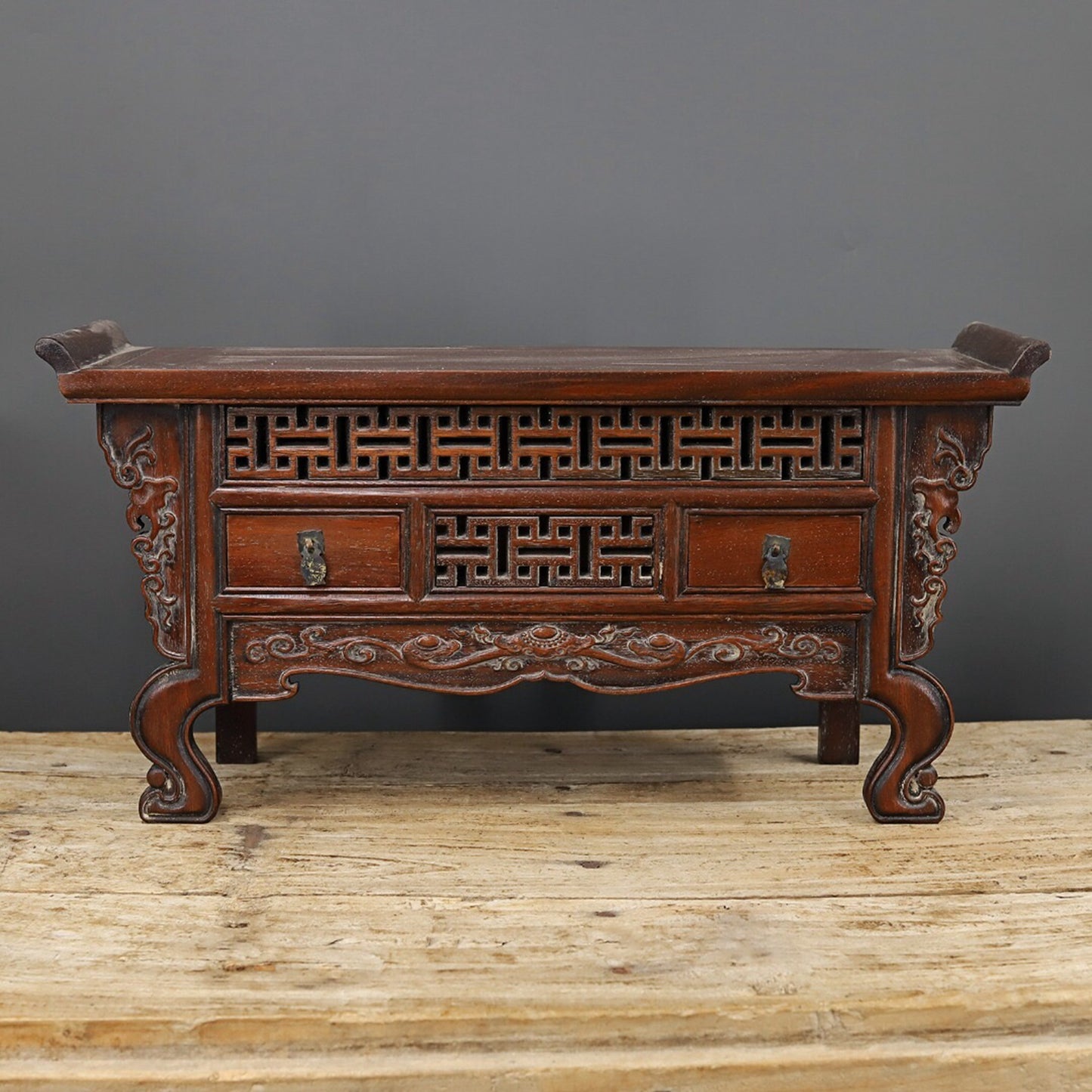 Chinese antique rosewood table banner case