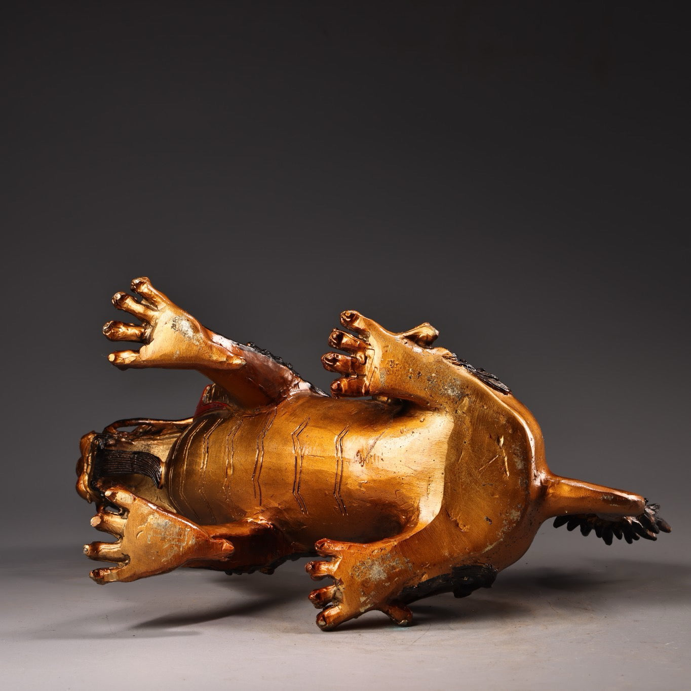 Chinese antique pure copper, all copper, high relief carving, color painting, and golden qilin