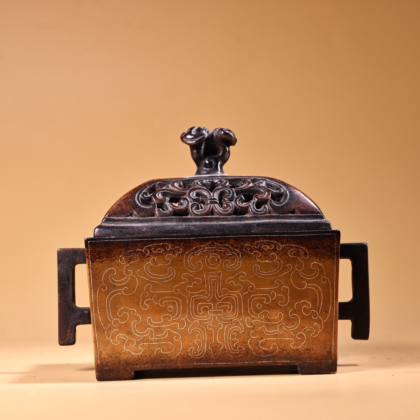 Chinese antique pure copper, all copper, purple copper inlaid with silver wire incense burner