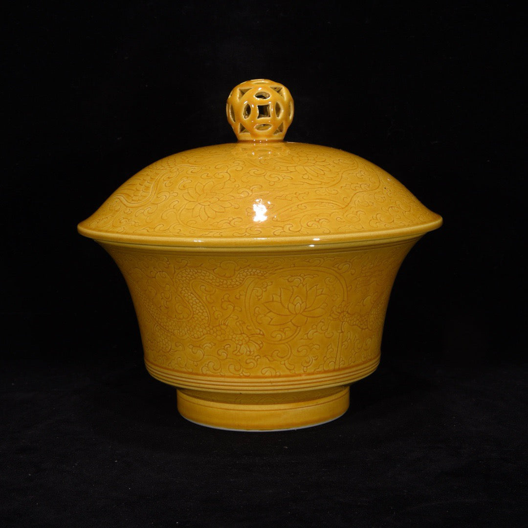 Chinese antique glazed dragon patterned covered bowl