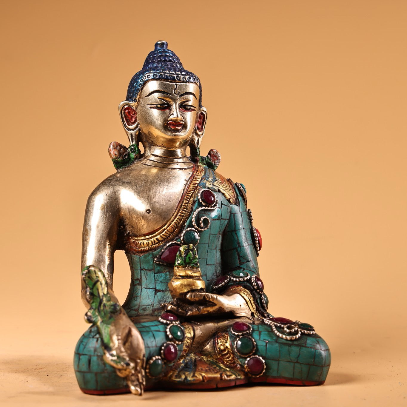 A Chinese antique pure copper pharmacist Buddha statue