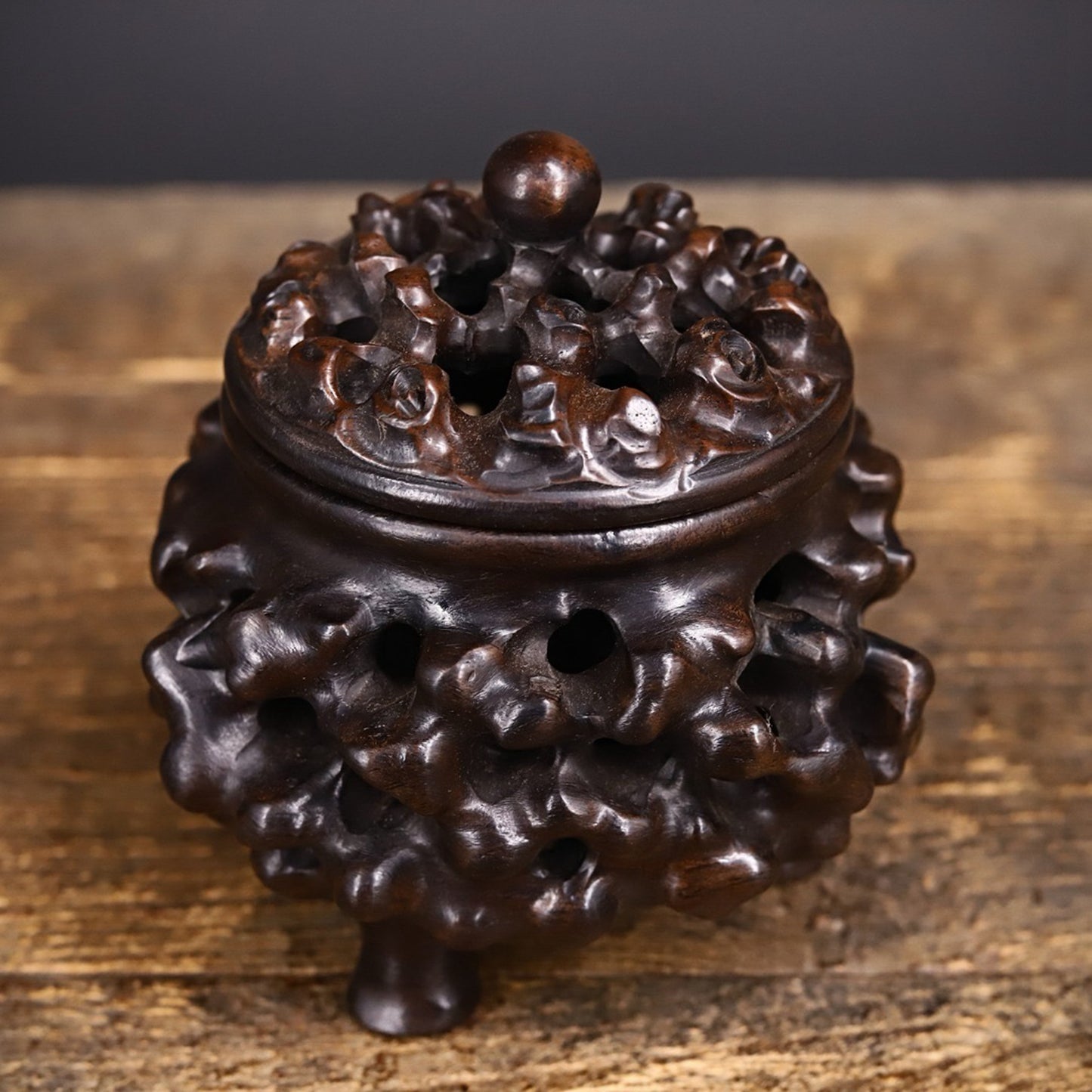 Chinese antique ebony aromatherapy stove