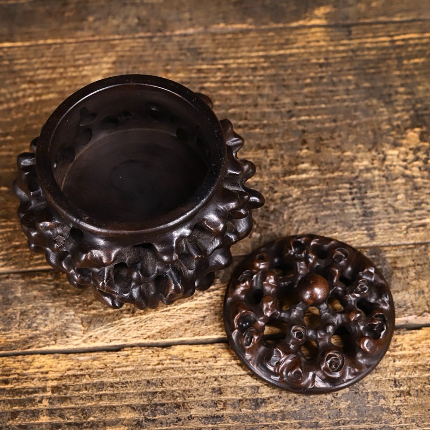 Chinese antique ebony aromatherapy stove