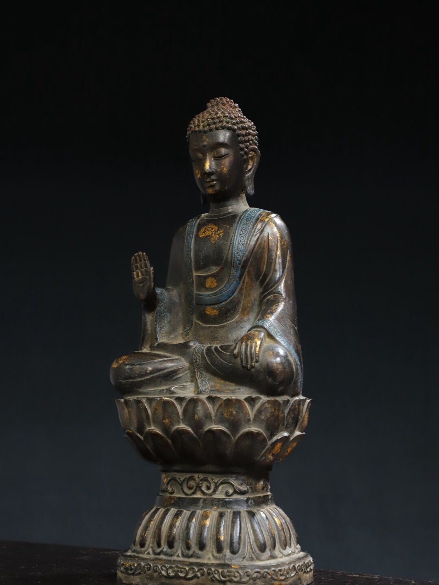 Chinese antique pure copper statue of the Great Sun Tathagata
