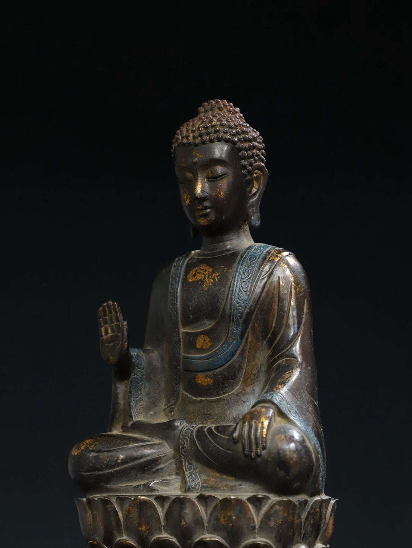 Chinese antique pure copper statue of the Great Sun Tathagata