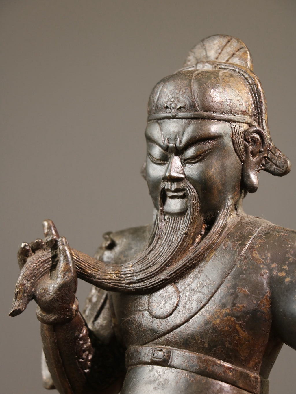 Bronze mud, gold, and cinnabar Buddha statue, God of Wealth and Martial Arts