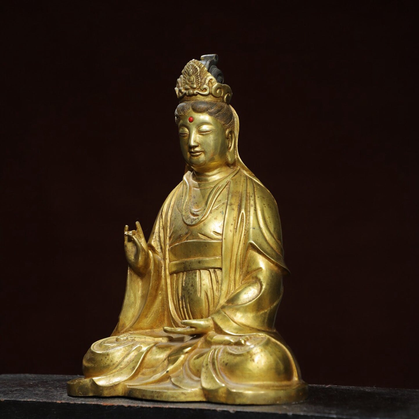 Chinese antique pure copper statue of "Free Avalokitesvara" Buddha
