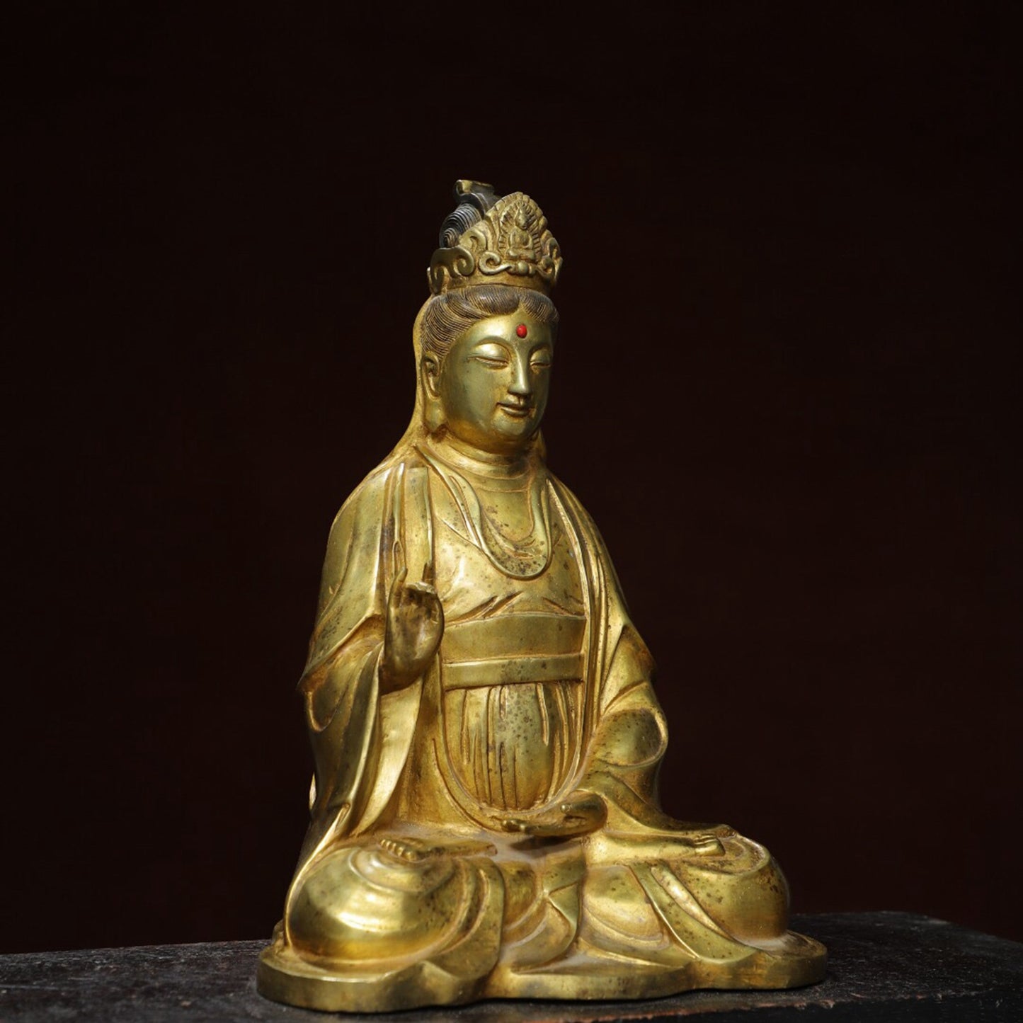 Chinese antique pure copper statue of "Free Avalokitesvara" Buddha
