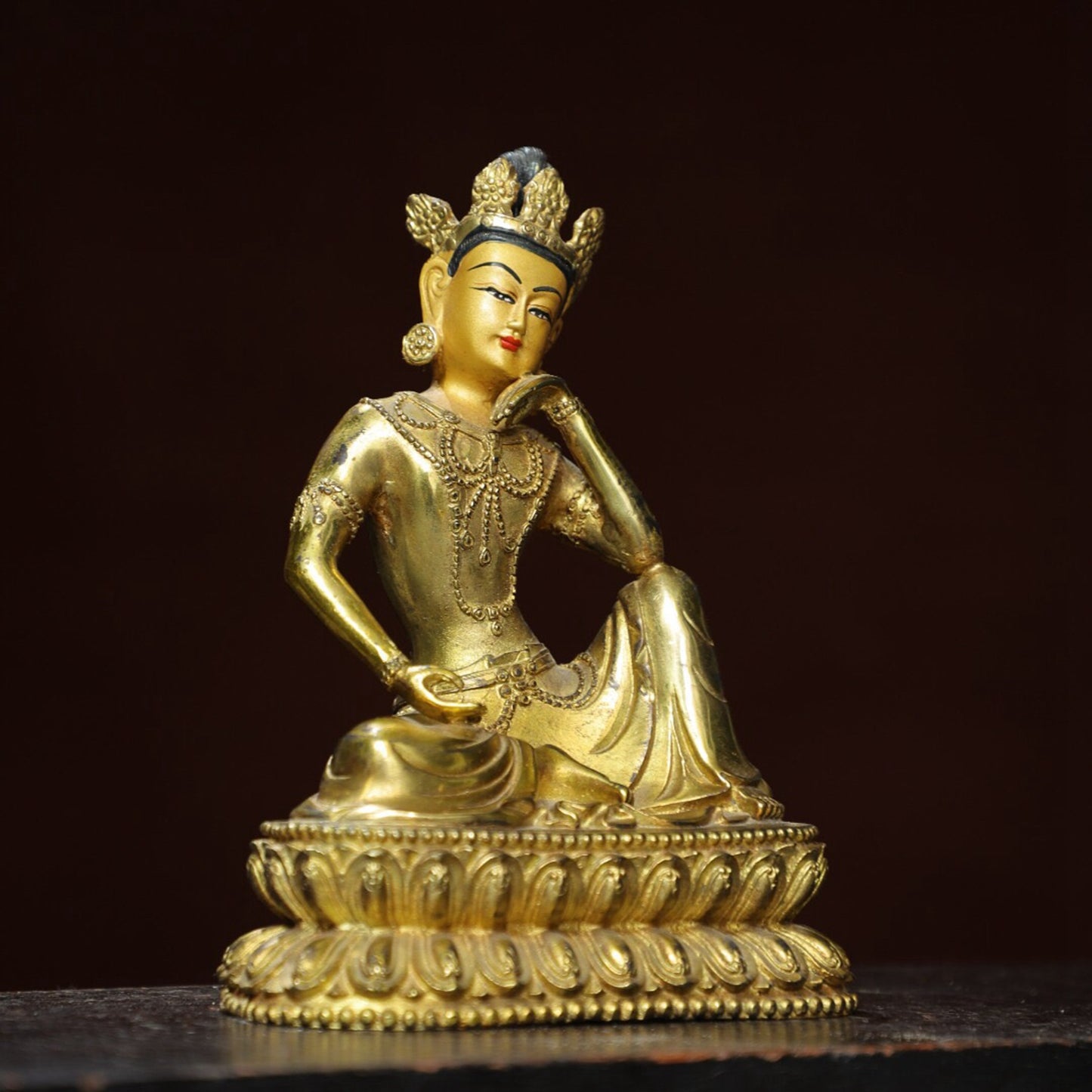 Chinese antique pure copper statue of "Free Avalokitesvara" Buddha